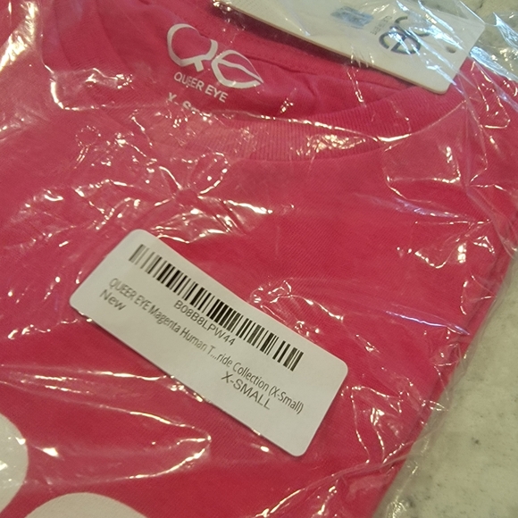 Queer Eye Official Magenta Human Tee Pride Collection Size XS NWT! - Picture 4 of 7